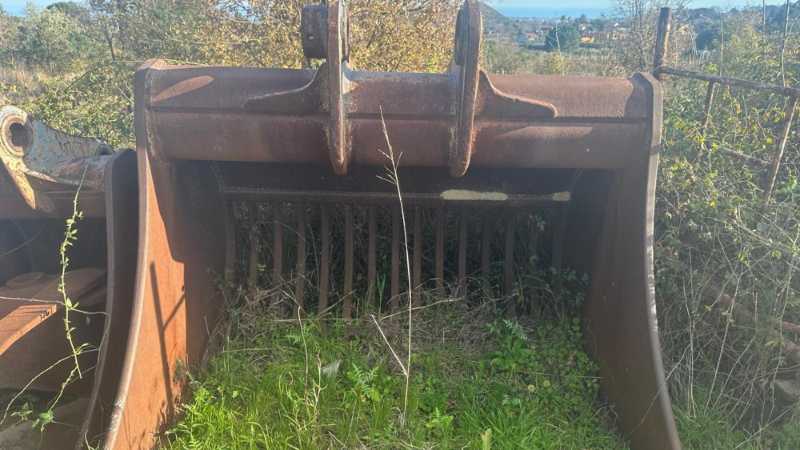 OmecoHub - KOMATSU 1500